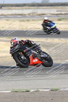 media/Sep-07-2024-Pacific Track Time (Sat) [[9bb89f5e83]]/B group/Phone Wall Papers 920am/